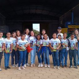 Educação ambiental mobiliza mais de mil alunos em Caetité e Licínio de Almeida