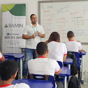 PEA nas Escolas leva conscientização sobre álcool e drogas a 210 estudantes na área de influência da FIOL 1