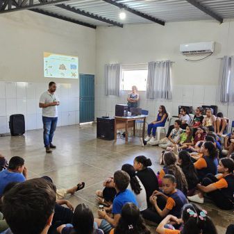 BAMIN leva educação ambiental a quase 1.700 estudantes em comunidades da FIOL I