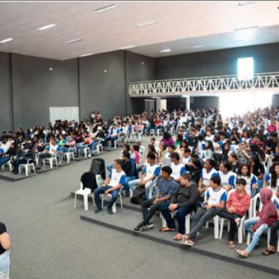 BAMIN promove ação para mais de 1.500 estudantes municipais de Caetité, Pindaí e Licínio de Almeida