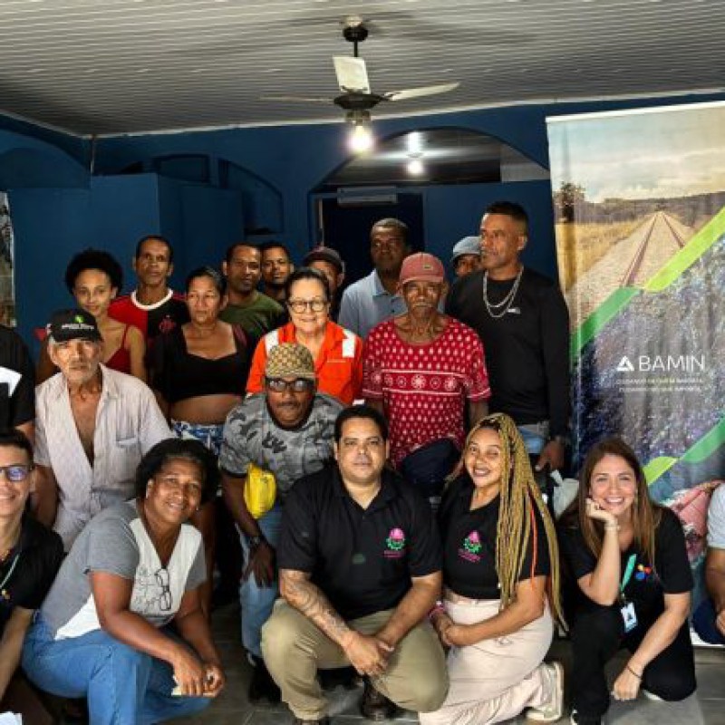 Segurança, prevenção e integração fortalecem encontro com famílias reassentadas