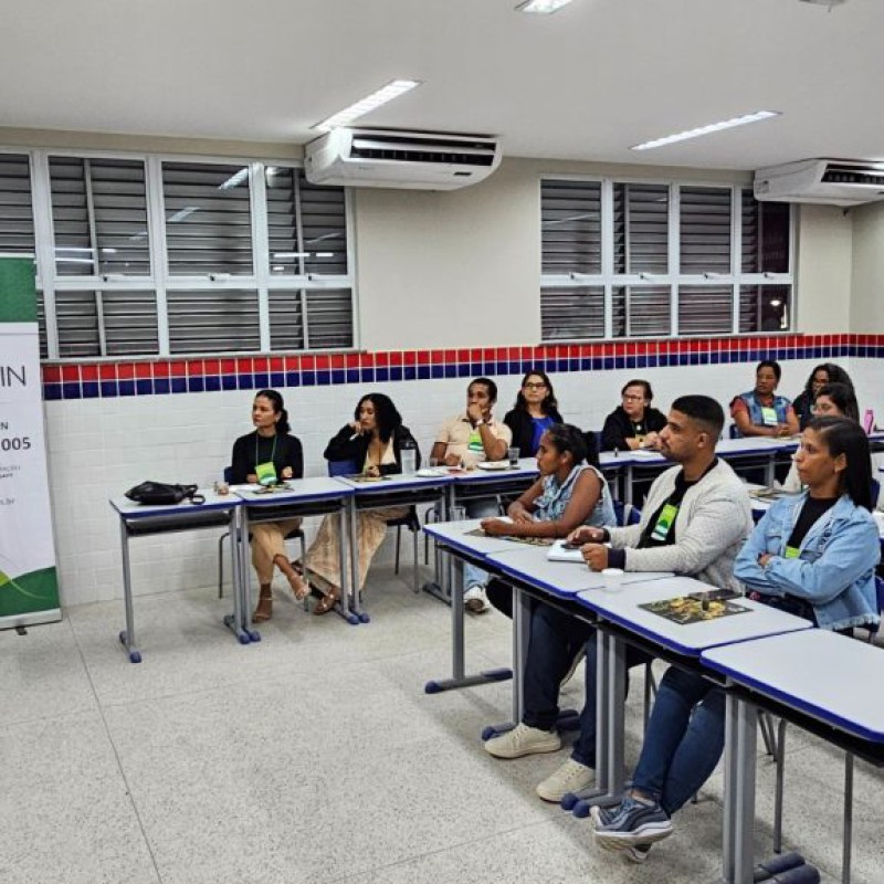 Workshop promovido pela BAMIN aproxima estudantes de Jequié da realidade da mineração