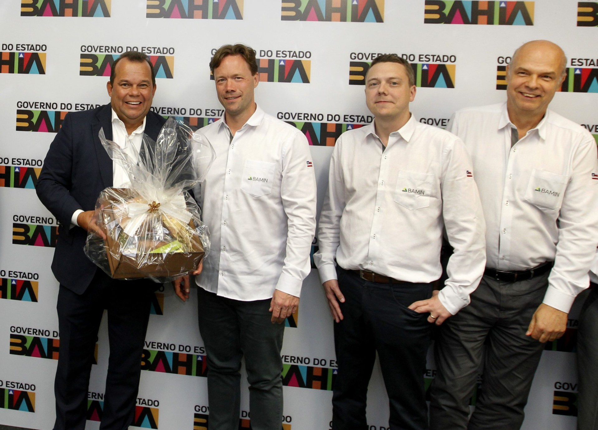 BAMIN Ferrovia anuncia vencedor que irá executar obras em corredor logístico de exportação na Bahia