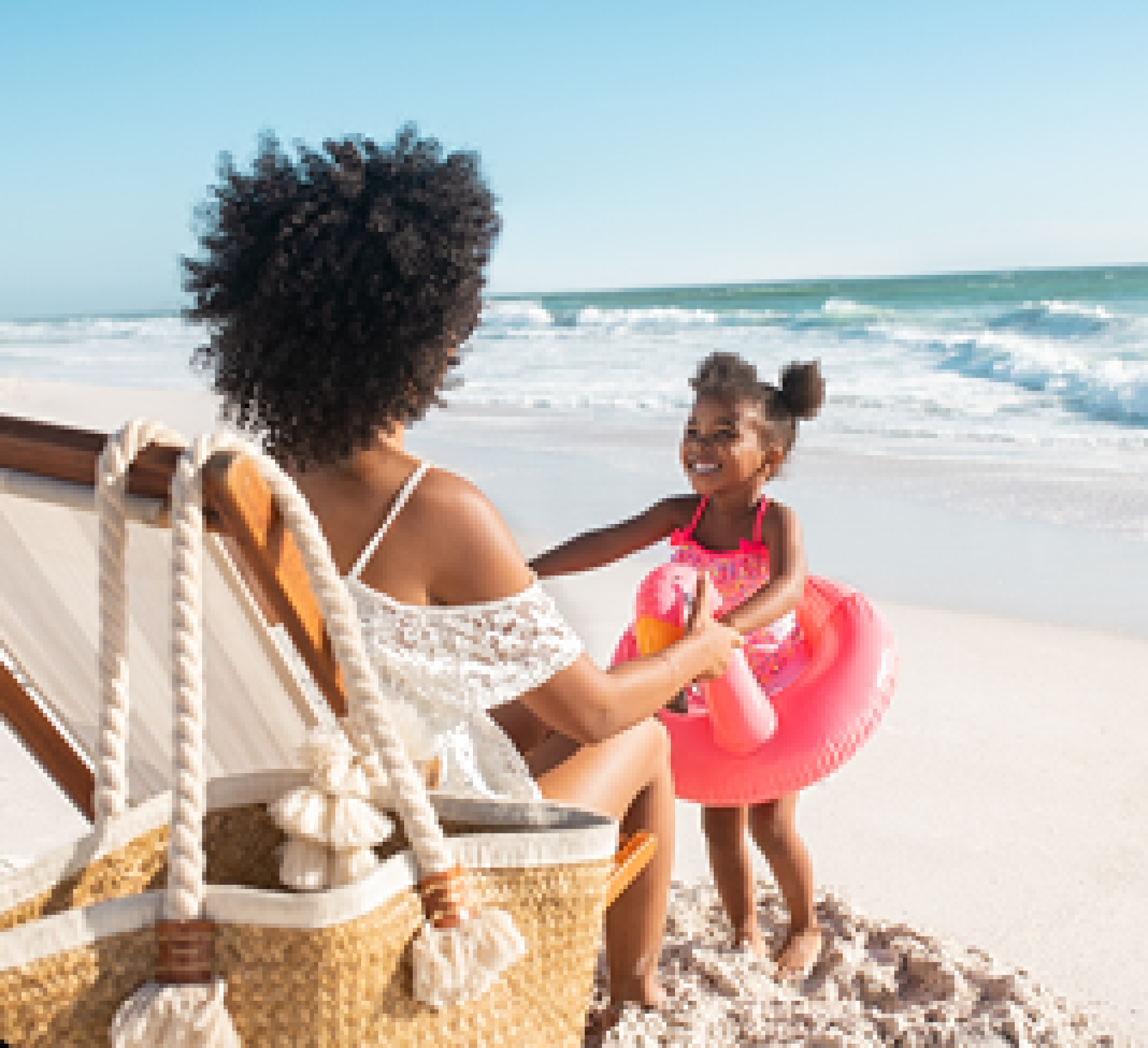 Aproveite a praia e a piscina com segurança