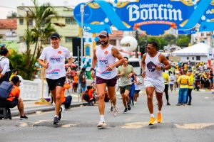 Correr para agradecer e se divertir